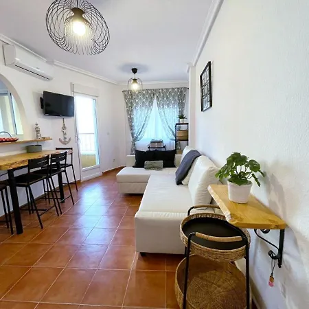 Apartment Centrico, Acogedor Y Playa A 5 Min Andando Torrevieja