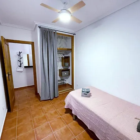 Centrico, Acogedor Y Playa A 5 Min Andando *